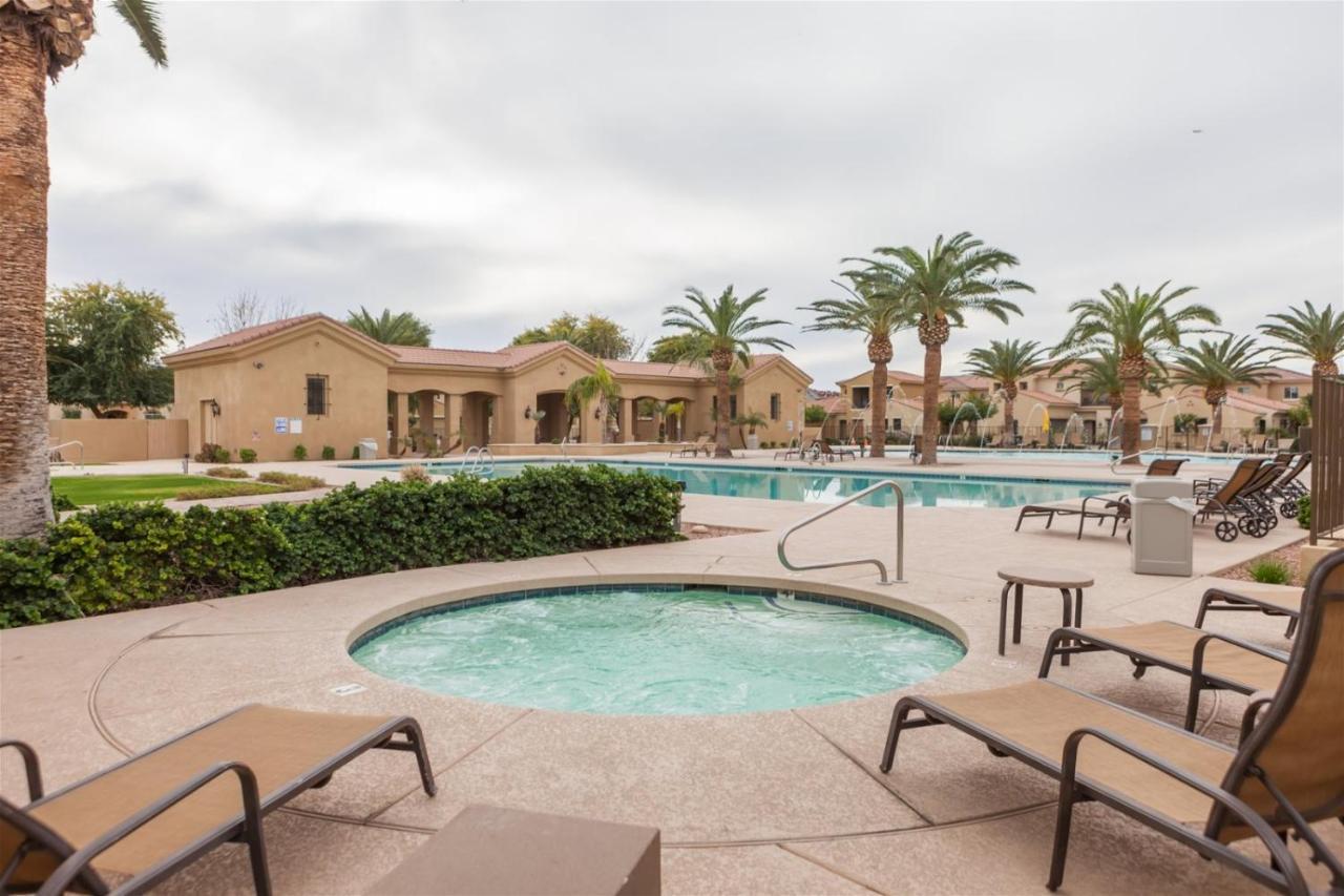 Gated Townhouse With Heated Pool, Hot Tub, Near Us60 Villa Mesa Exterior photo