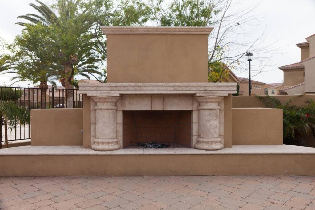 Gated Townhouse With Heated Pool, Hot Tub, Near Us60 Villa Mesa Exterior photo