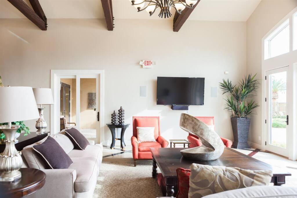 Gated Townhouse With Heated Pool, Hot Tub, Near Us60 Villa Mesa Exterior photo